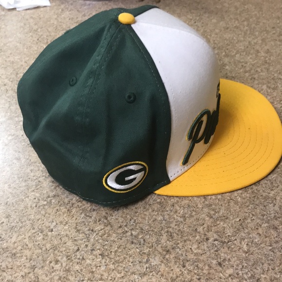Green Bay Packers SNAPBACK Hat - Picture 3 of 12